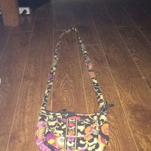 Small Vera Bradley shoulder bag.